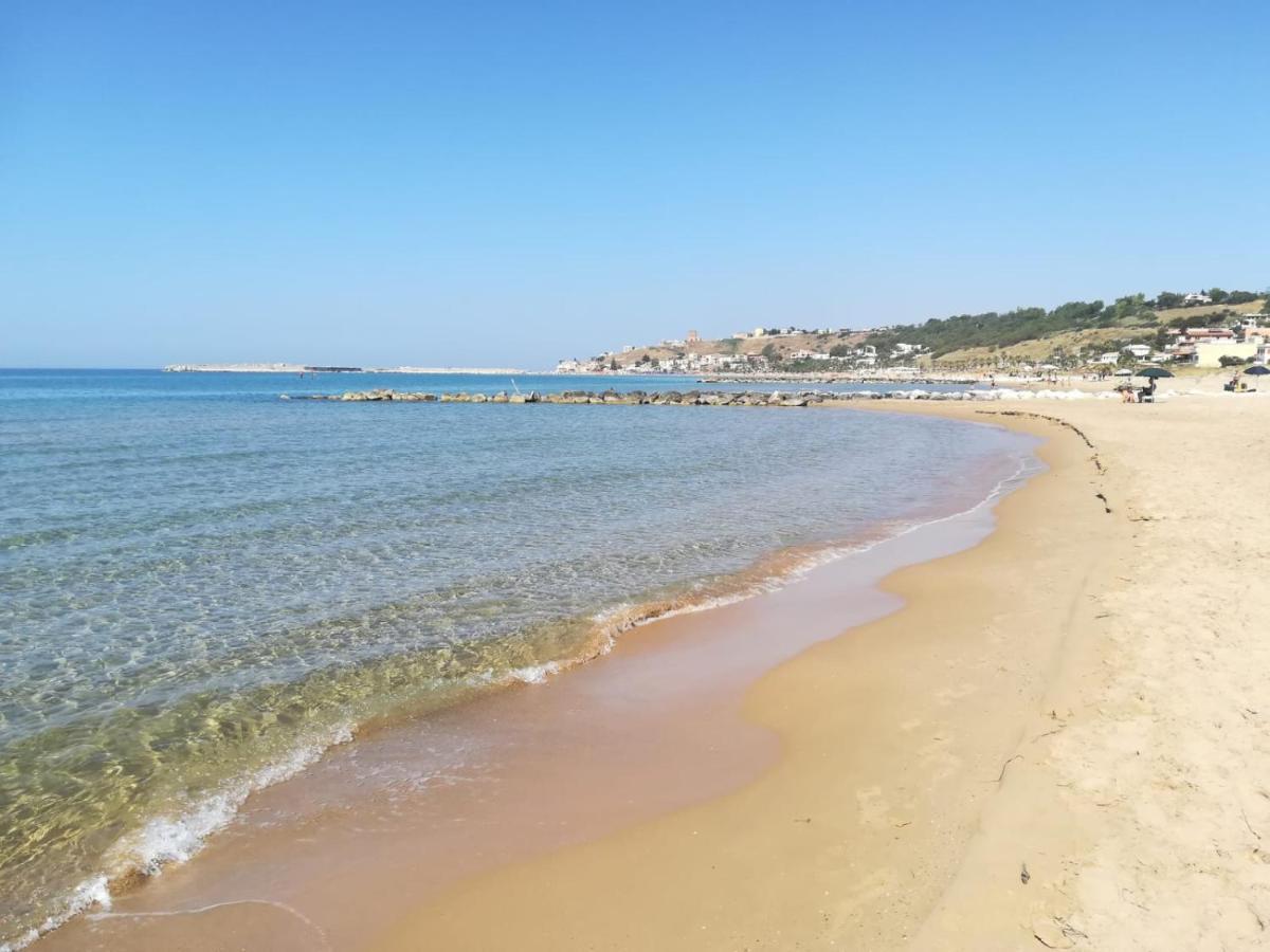 La Casetta Degli Ulivi Con Piscina 门菲 外观 照片